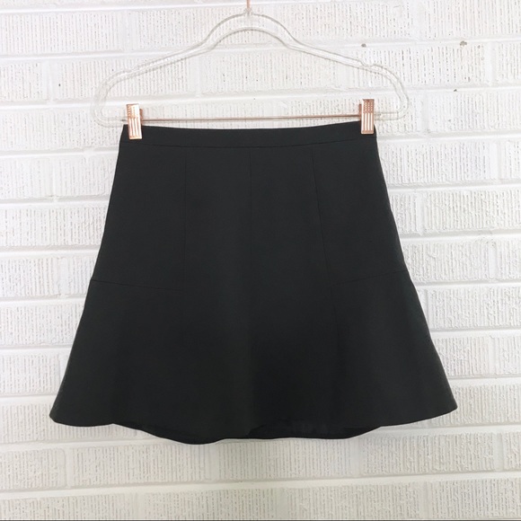 J. Crew Fluted Skirt in Double Crepe Black Size 0 - Picture 2 of 8